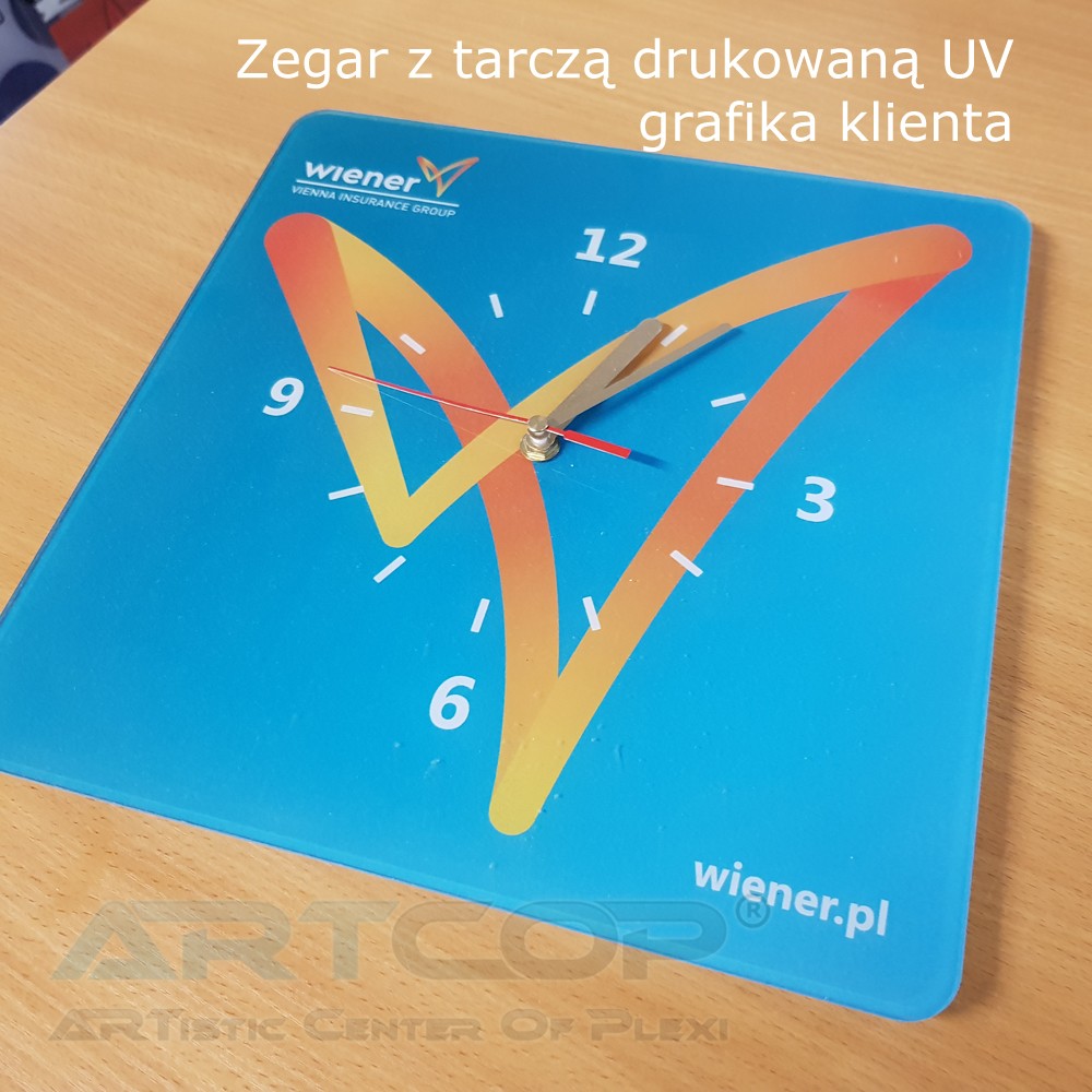 Clock with the customer's individual UV print
