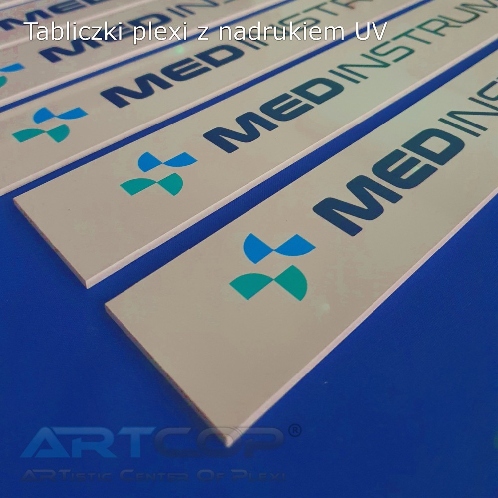 Tablica z nadrukiem grafiki technologią UV - MED Instruments